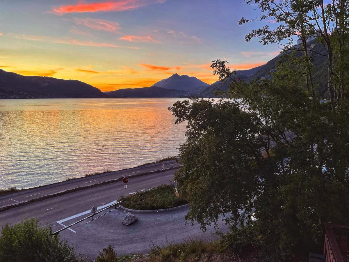 Reflet Bleu Du Lac D'Annecy 3 Etoiles - Face Au Lac, Parking Gratuit, Paddle Board Doussard Exterior foto